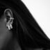 kim-ear-cuffas-momentas-