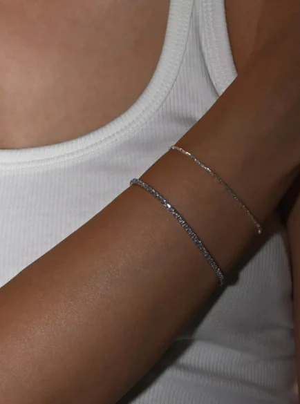 Tennis-Lilja-925-sidabrine-apyranke-momentas-1