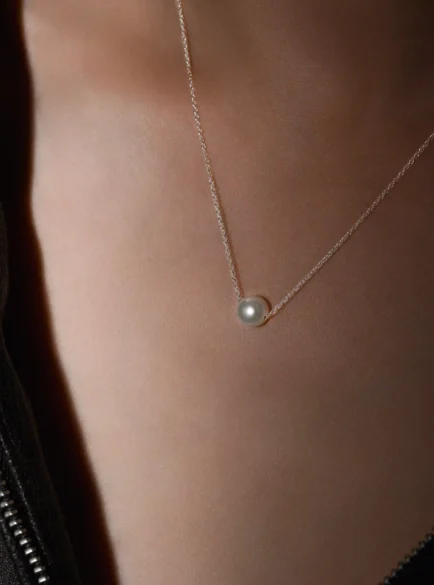 thea-925-sidabrinis-kaklo-papuosalas-momentas-